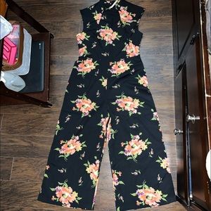 asos size 8 floral jumpsuit